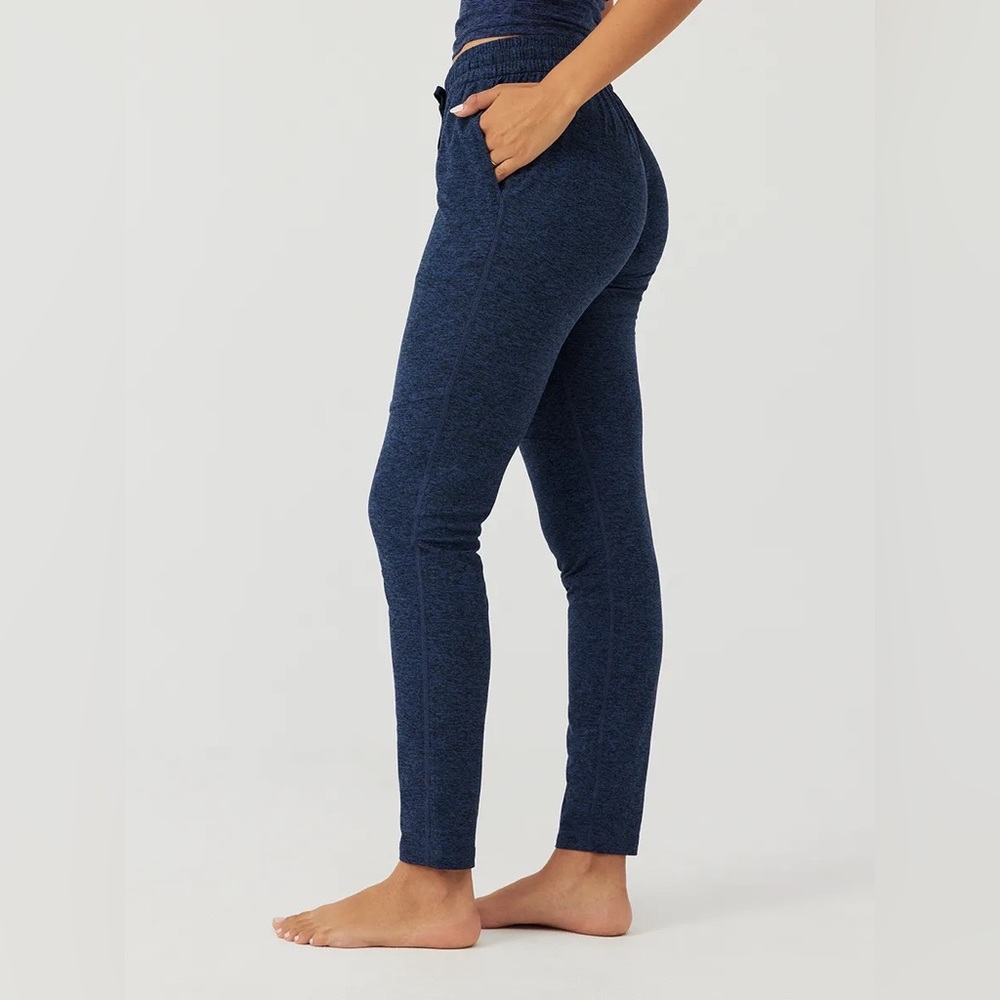 Outdoor Voices CloudKnit Sweatpant